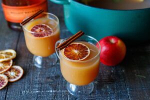 Hot Bourbon Apple Cider