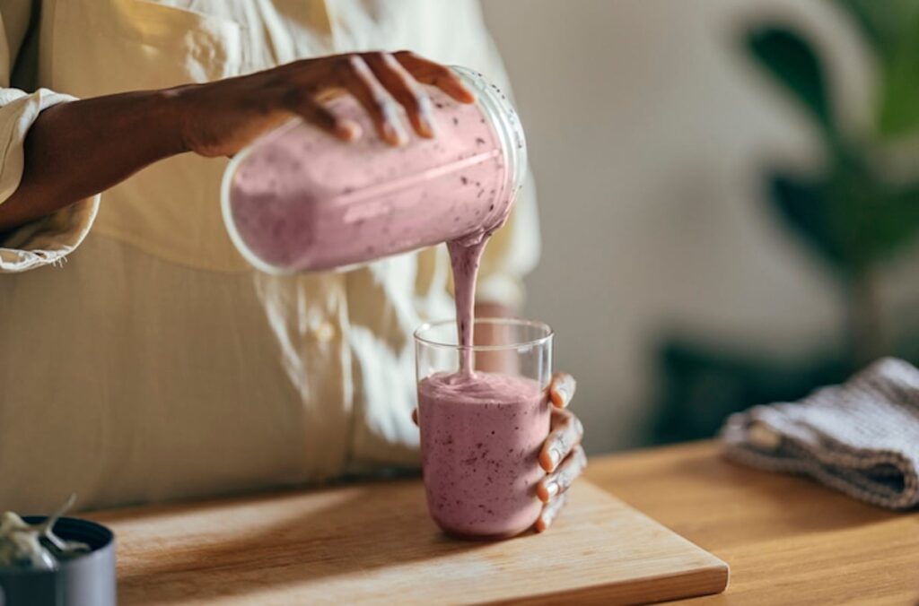 3 Creatine Smoothie Recipes for Strength, Energy, and Repair 3 Creatine Smoothie Recipes for Strength, Energy, and Repair